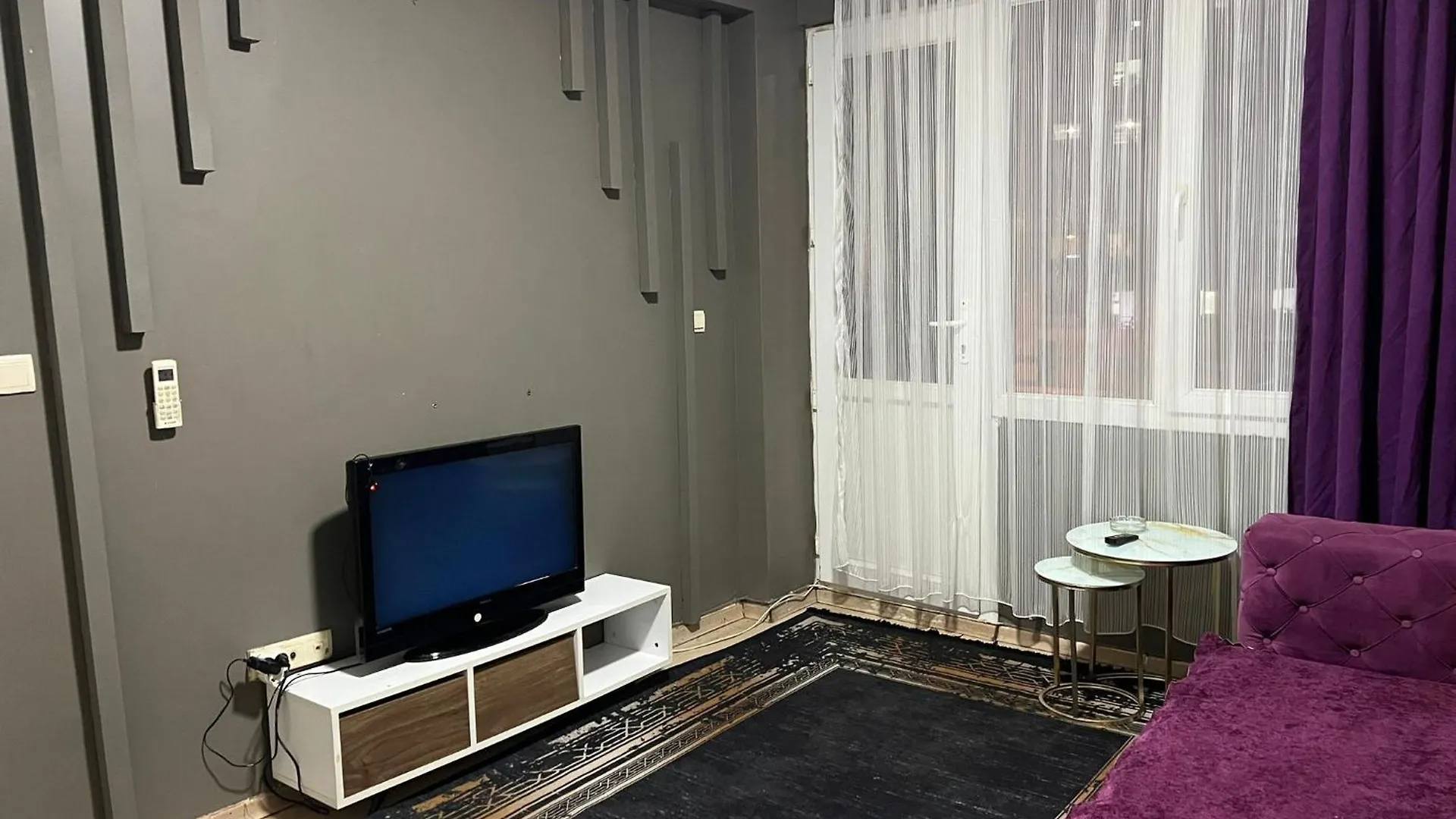 Alatug Apart Otel Buca 0*,  Turquia